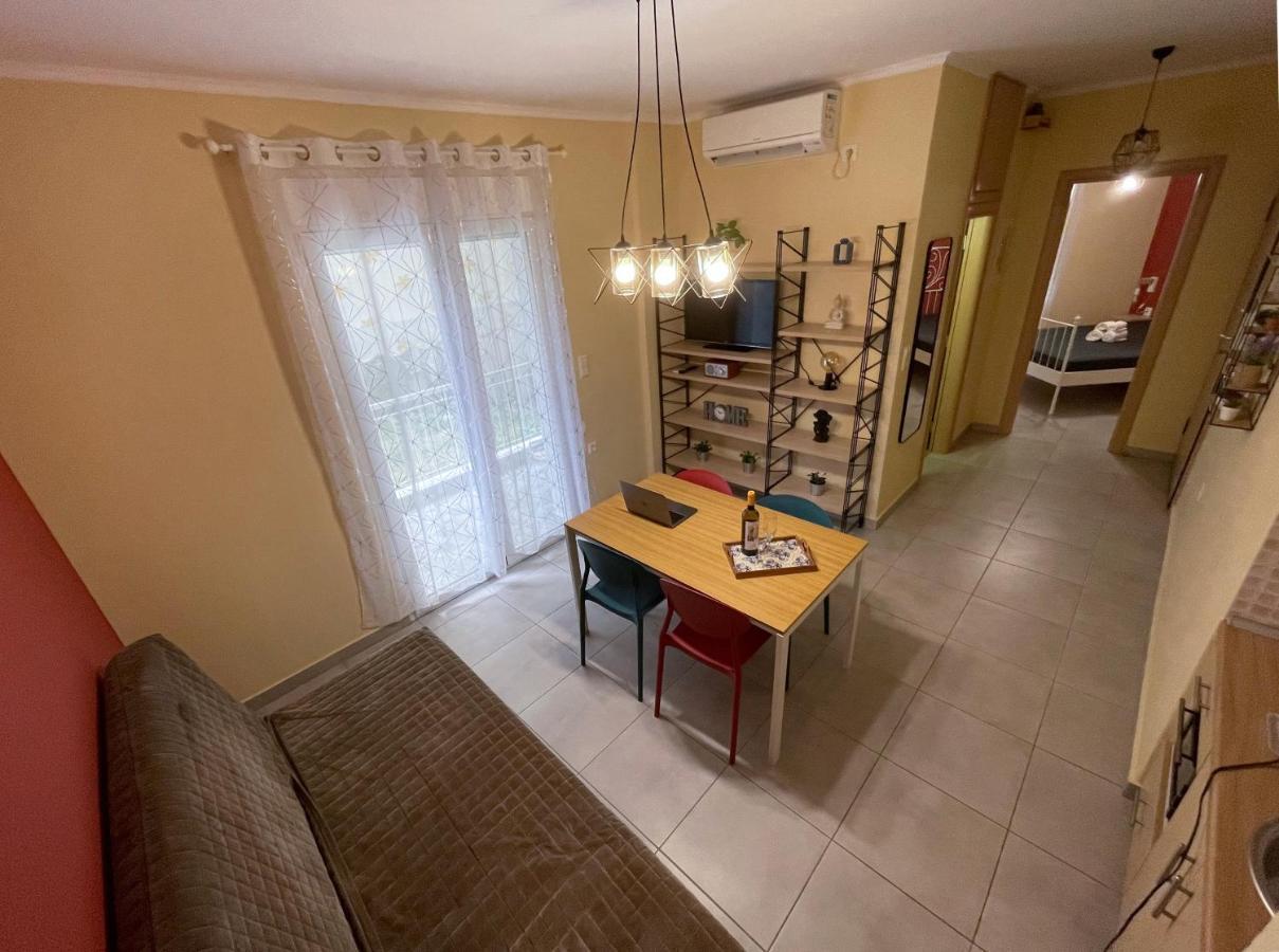 The Romantic Traveller I Apartment Кавала Екстериор снимка